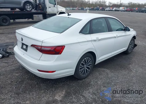 2021 Volkswagen Jetta 1.4T R-Line/1.4T S/1.4T Se из США, поврежденный, VIN 3VWC57BU7MM098161